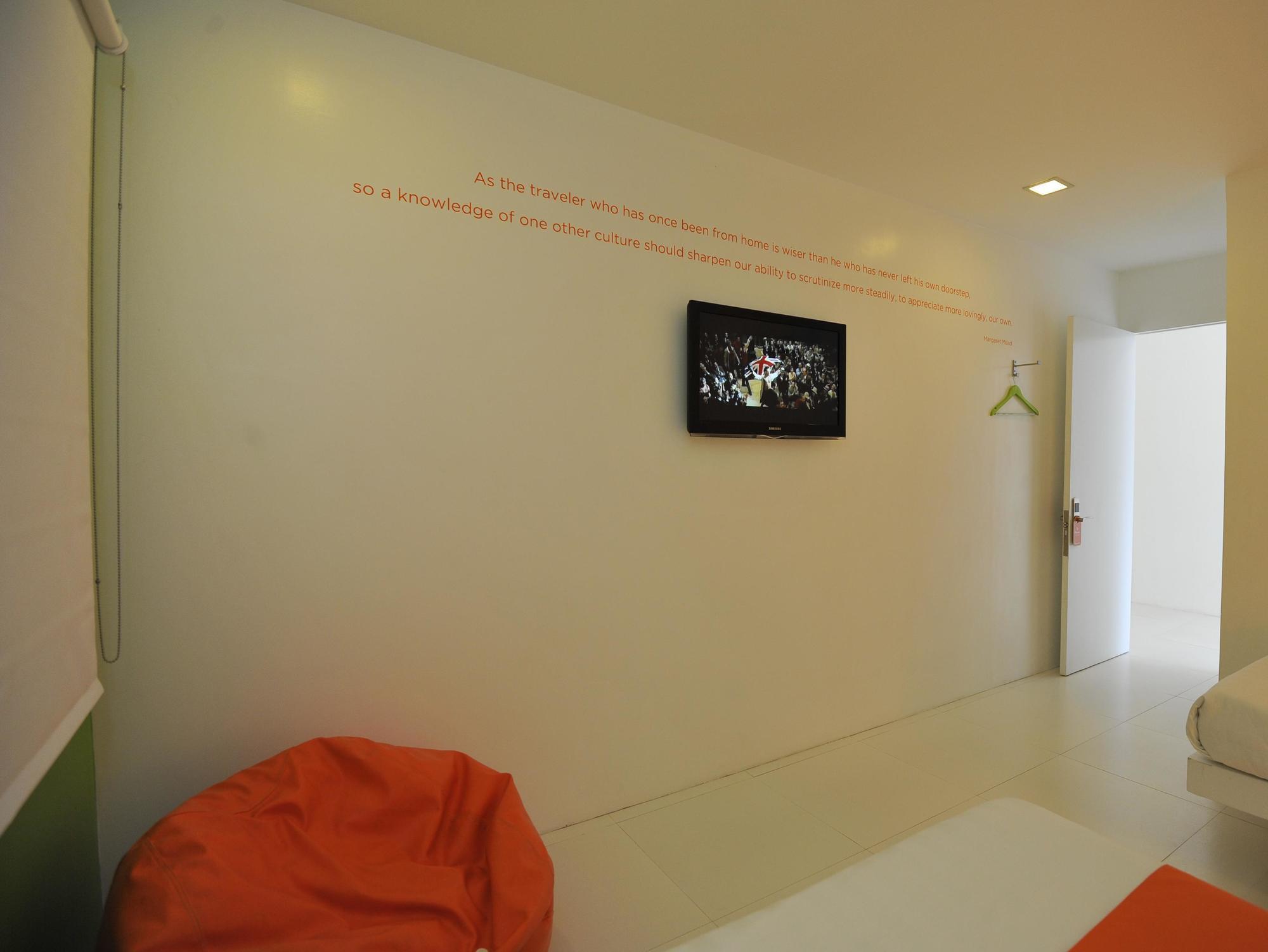 Islands Stay Hotels - Uptown Cebú Exterior foto